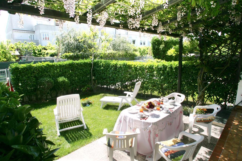 B&B Il Glicine Fiorito Lido di Venezia Exterior foto
