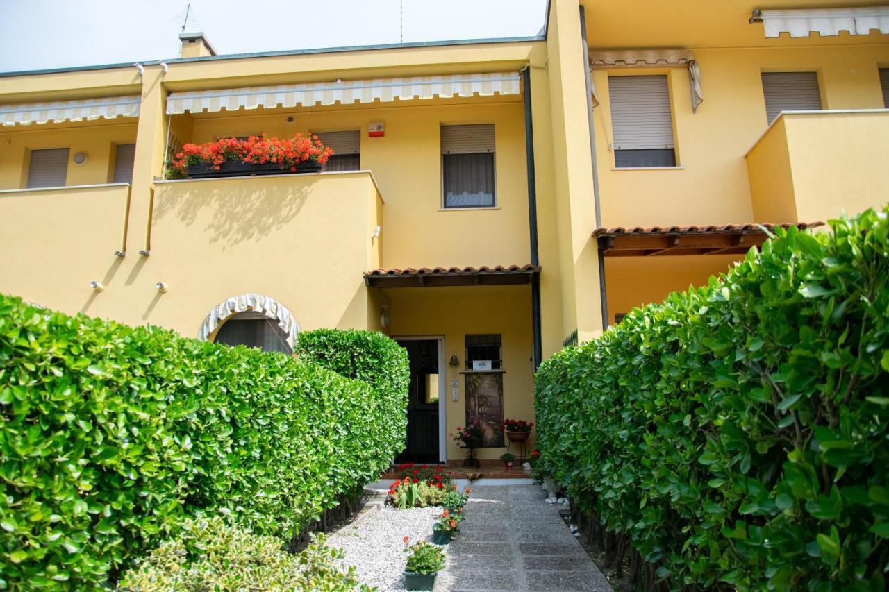 B&B Il Glicine Fiorito Lido di Venezia Exterior foto