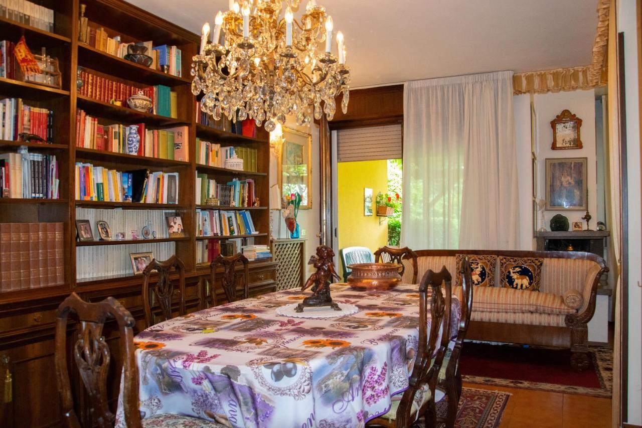 B&B Il Glicine Fiorito Lido di Venezia Exterior foto